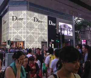 Harbour City is HUGE!  And has it all, Chanel, Gucci, Hermes, Parksons . . . .but on Friday night and Saturday afternoon the crowds are horrific!